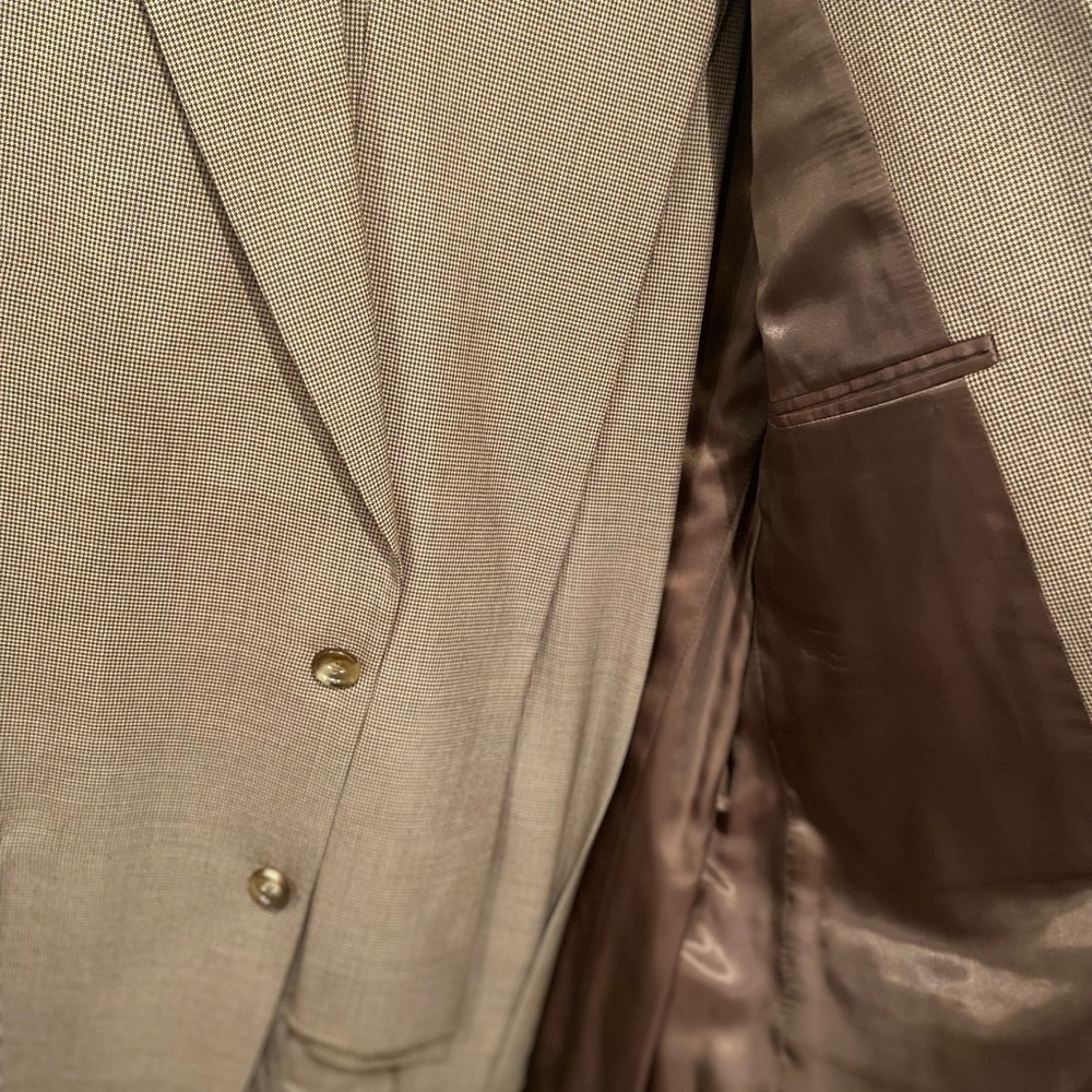Men’s suit